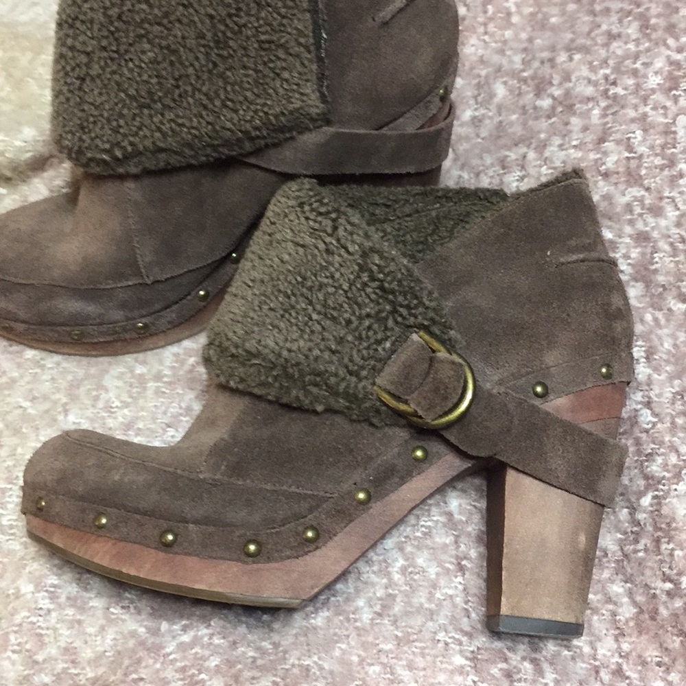 Nine West Clogs - image 2